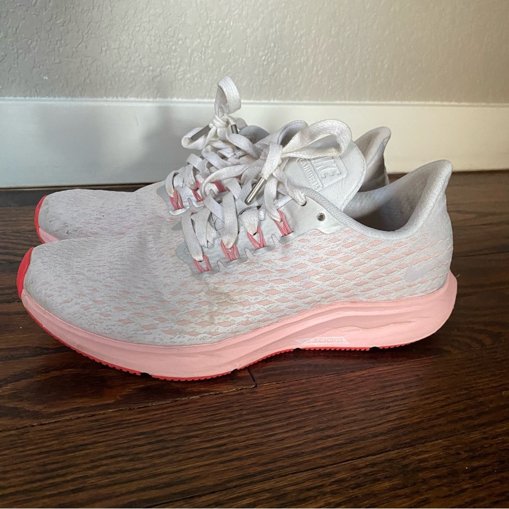 Nike Air Zoom Pegasus 35 Premium Women’s size 6.5
